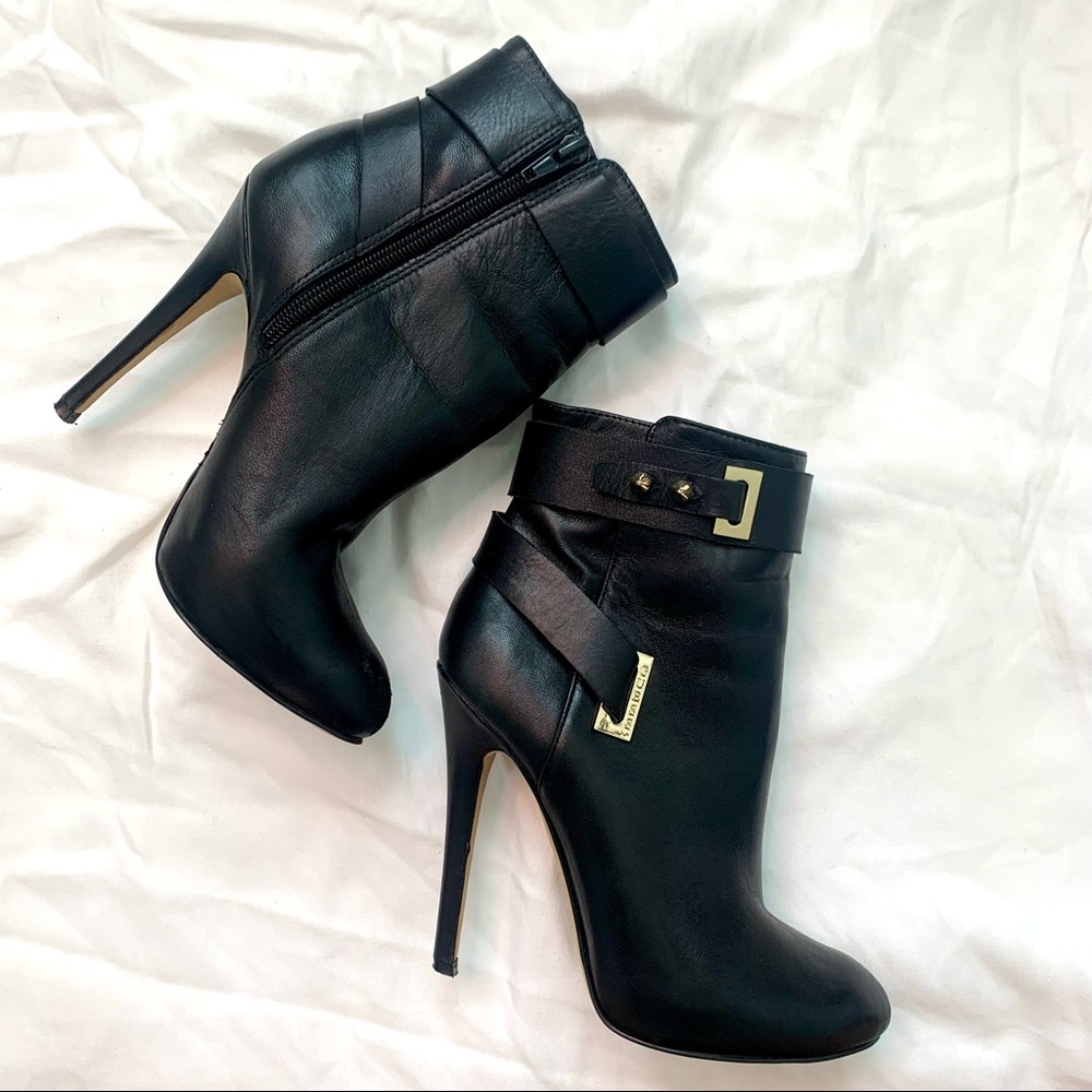 Guess Size 5 Sexy Ankle Boots/Booties Gold Hardware High Heels